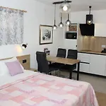 Apartments Lana